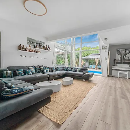 De Luxe A Apartamento
